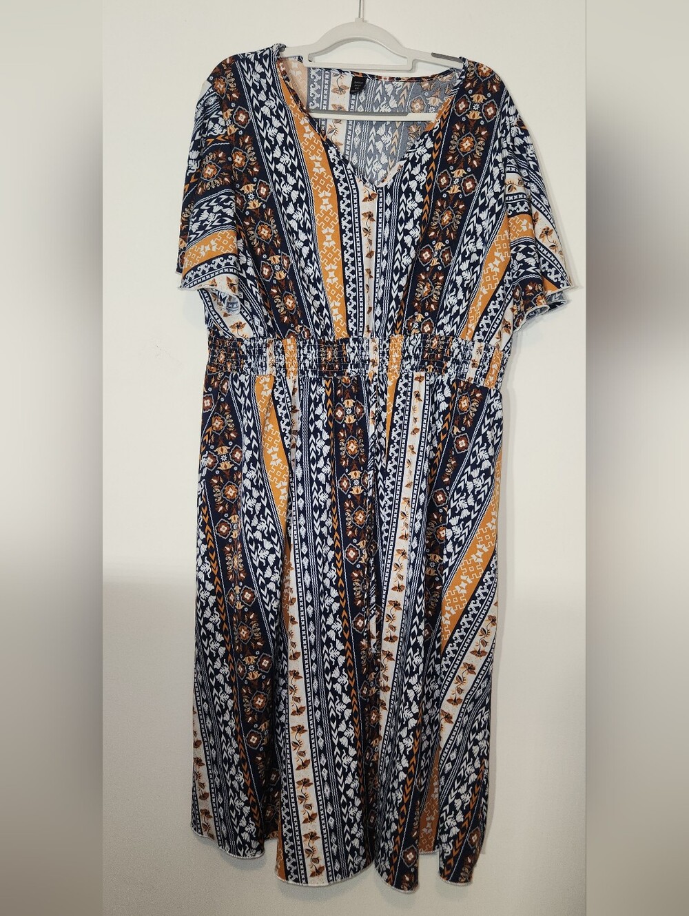 Comfy, Flowy, Navy Blue and Beige Floral Boho Print Maxi Dress 4X